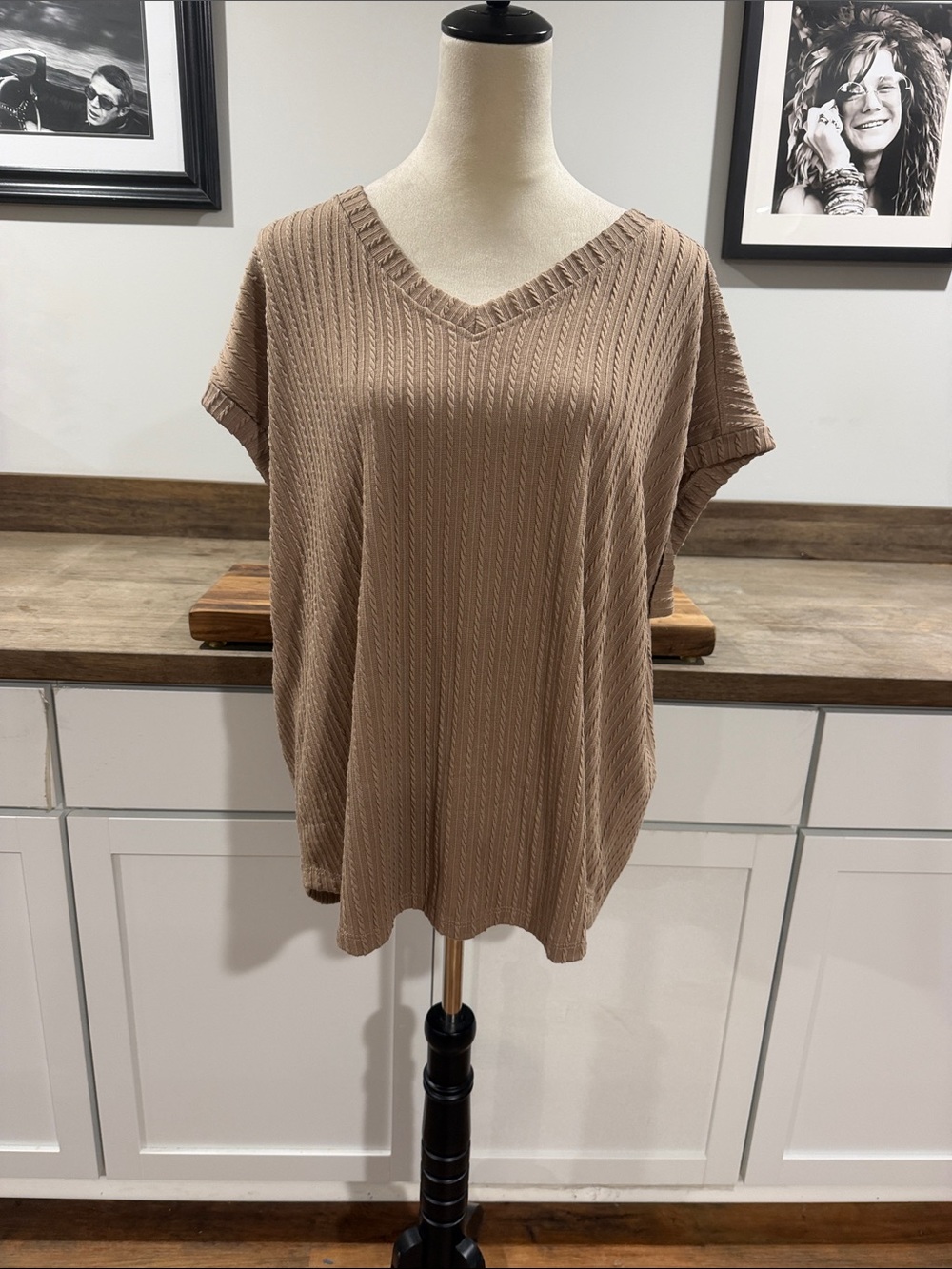 Maurices 24/7 textured Berkeley Short Sleeve Ribbed Tee - Taupe Brown size XXL - Picture 3 of 8